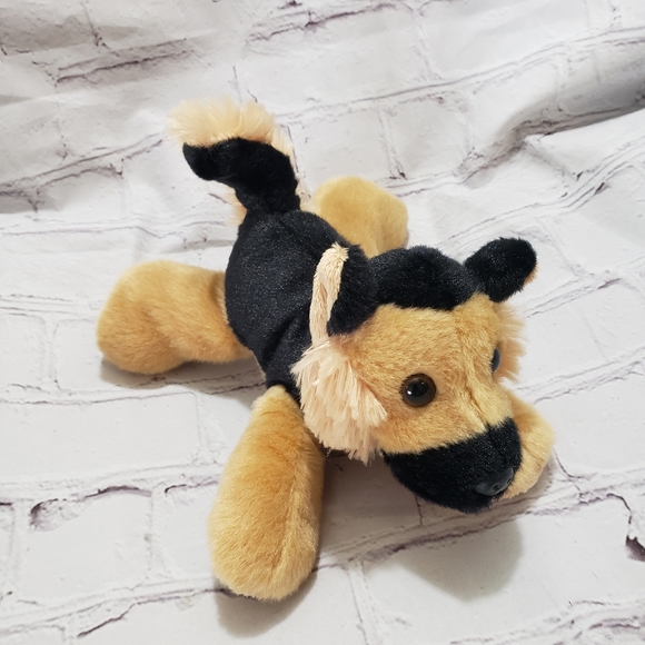 ๐SOLD๐ Aurora Flopsie Bismarck German Shepherd Plush 9-inch Stuffed Toy 2019 - Picture 2 of 7